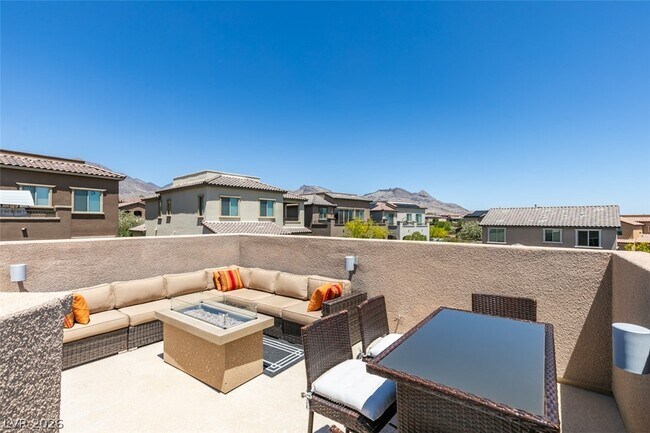 Building Photo - 11922 Fisterra Ct