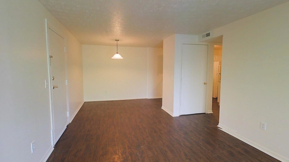 Hyde Park Townhomes And Apartments Columbus Oh Apartment Finder