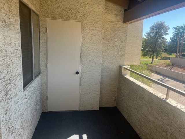 Building Photo - 4150 E Cactus Rd