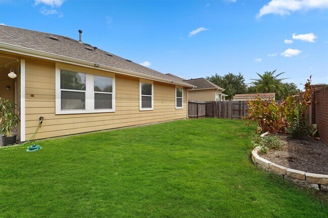 Building Photo - 14131 Avongate Ln