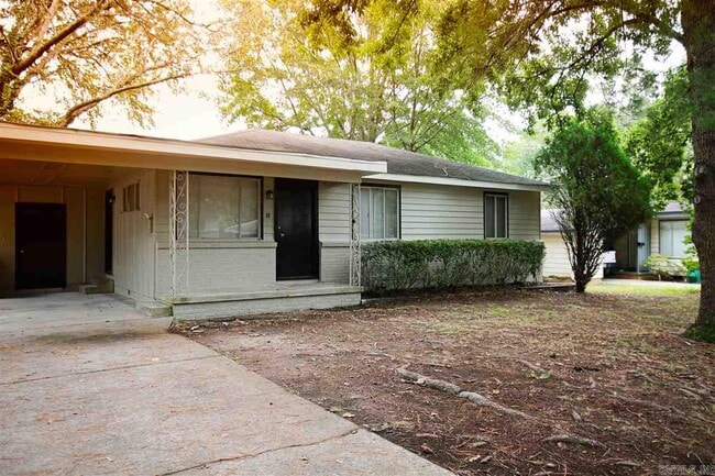 Building Photo - 11 Fairmont Dr
