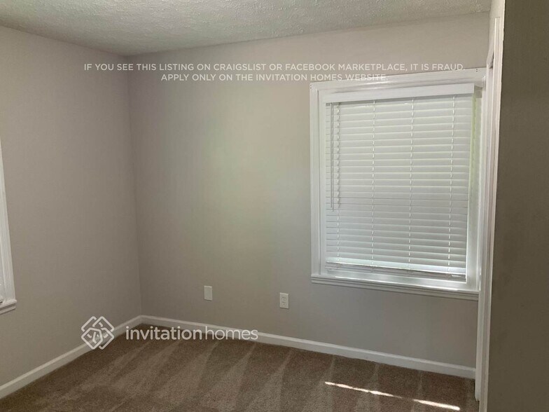 Building Photo - 1537 Spruce Ridge Ct