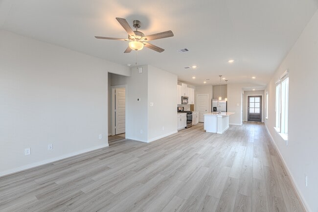 Building Photo - 16977 Juniper Blossom Bnd