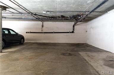 Building Photo - 423 Avenue G
