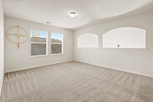 Building Photo - 8243 Mandalay Bay Dr