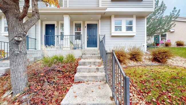 Building Photo - Beautiful 3-Bed, 2.5-Bath Home in South Fo...