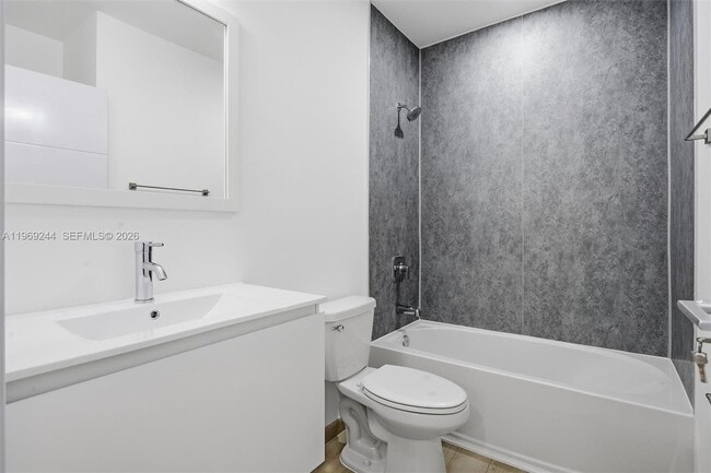 Building Photo - 936 NW 10th St