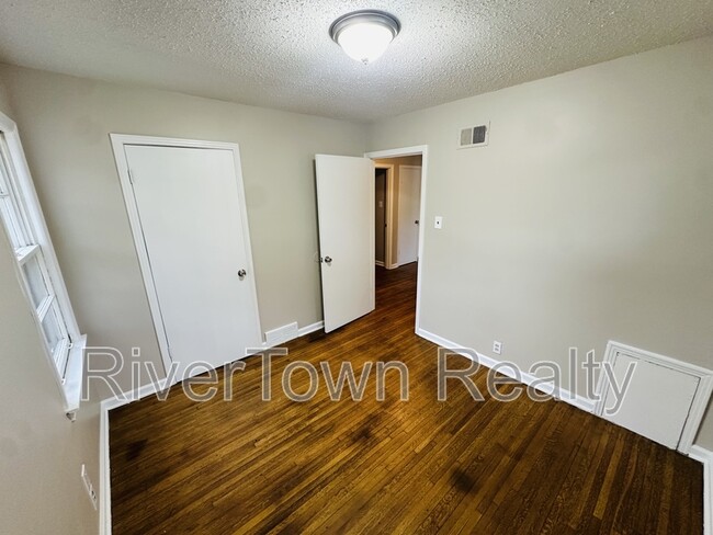 Building Photo - 1592 Duke Rd