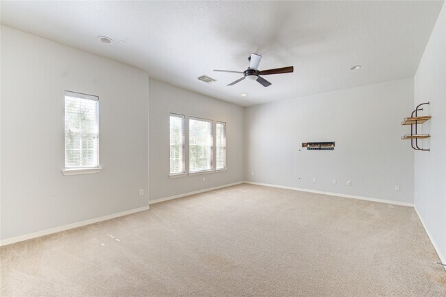 Building Photo - 21606 Firemist Way