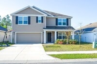 Building Photo - 5 Bedroom 3 Bath in Avalon Woods in Newberry