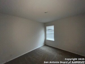 Building Photo - 324 Middle Grn Lp