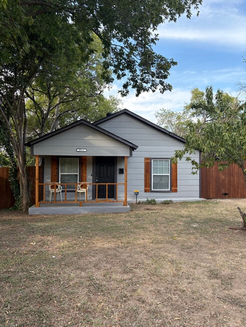 Building Photo - 5512 Humbert Ave