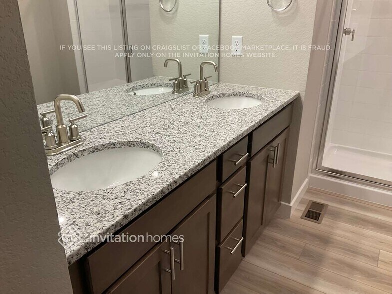 Building Photo - 11787 Mission Peak Pl