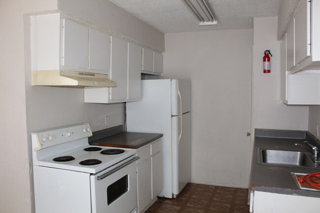 Building Photo - Boreas Drive Apartments