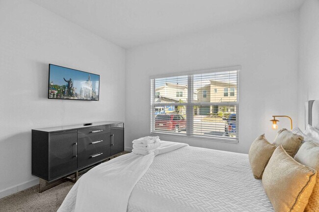 Building Photo - 1140 Kingsbarn St