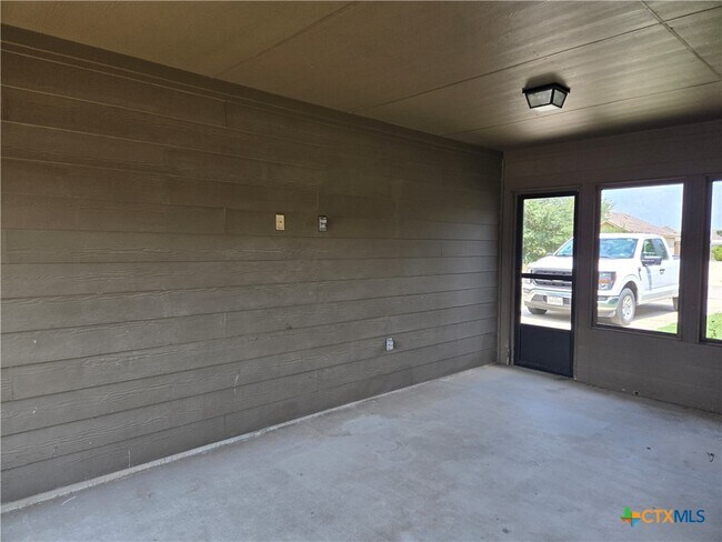 Building Photo - 1054 Mellow Breeze