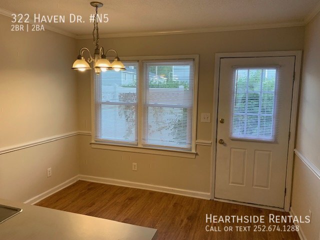 Building Photo - 322 Haven Dr