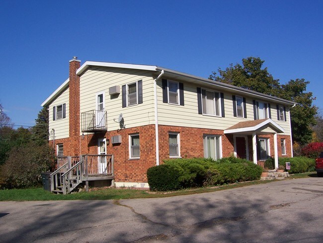 Primary Photo - 120 W Grant St
