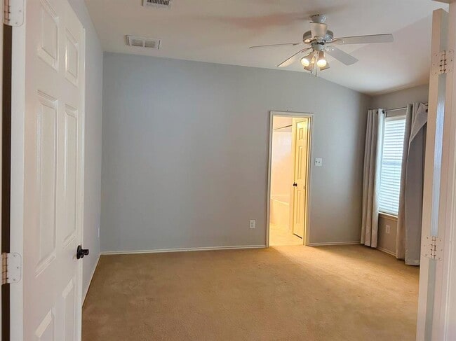 Building Photo - 3589 Rock Shelf Ln