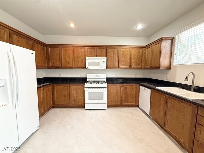 Building Photo - 9748 Waukegan Ave