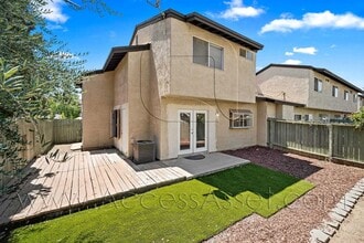 Building Photo - Two-Story Condo with Private Yard in Lake Elsinore