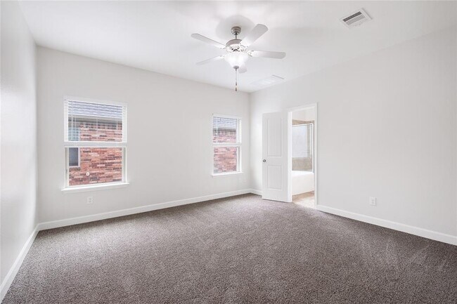 Building Photo - 111 Colthorpe Ln