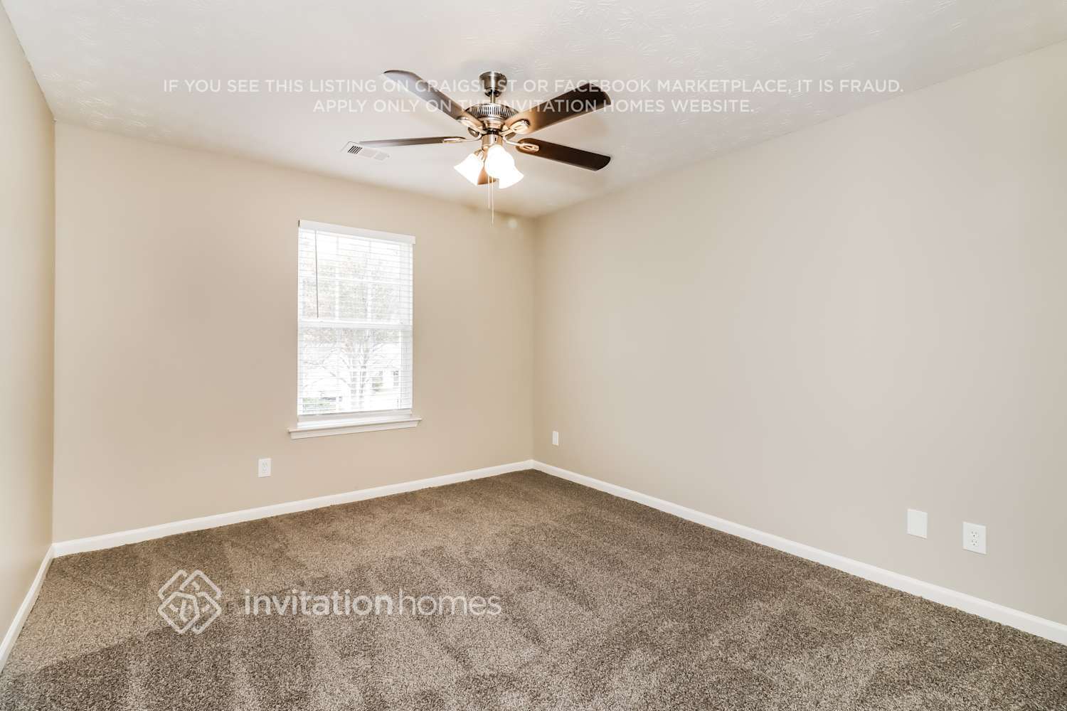 Building Photo - 236 Bridgestone Ln