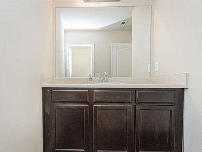 Building Photo - 145 Townview Dr