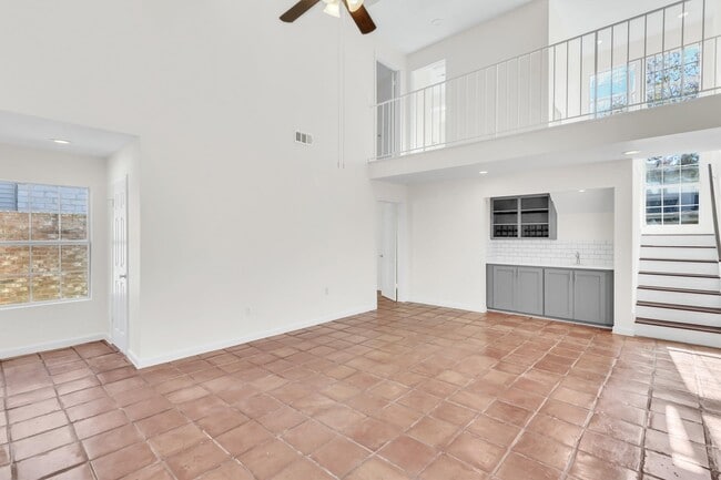 Building Photo - 13911 Piping Rock Ln