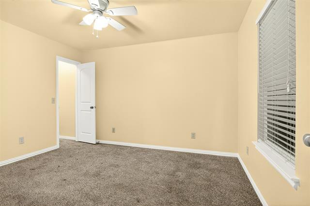 Building Photo - 1716 S Waco St