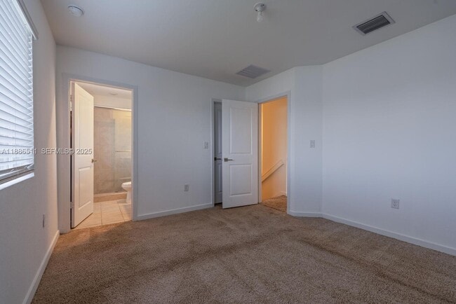 Building Photo - 1014 SE 23rd Ave