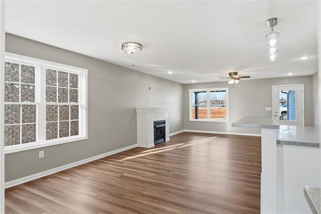 Building Photo - 15 Paislynne Ct