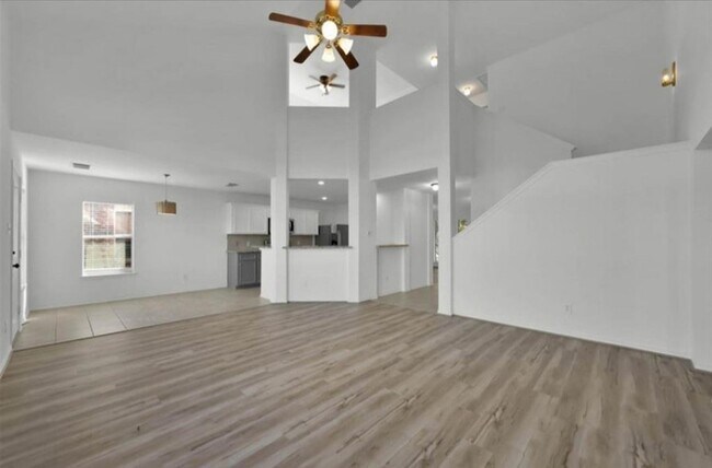 Building Photo - 22056 Knights Cove Dr