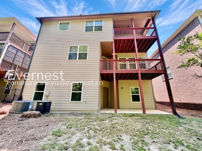 Building Photo - 1656 Danbury Parc Pl
