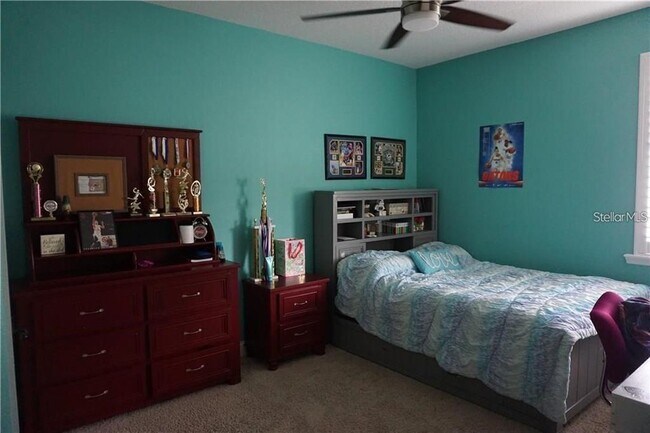 Building Photo - 8631 Laureate Blvd