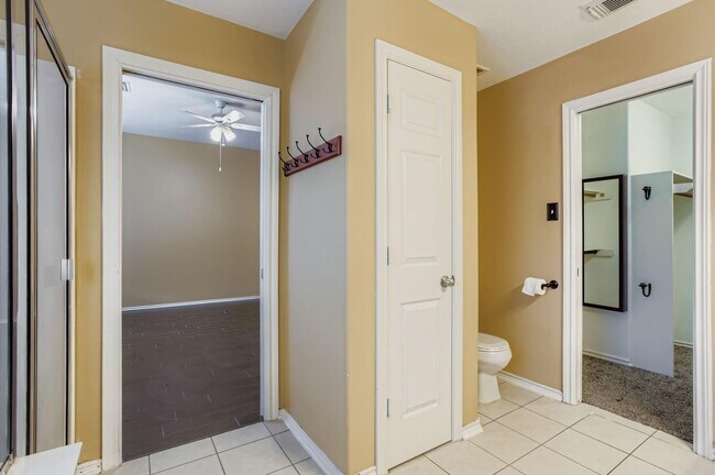 Building Photo - 17519 Bering Bridge Ln