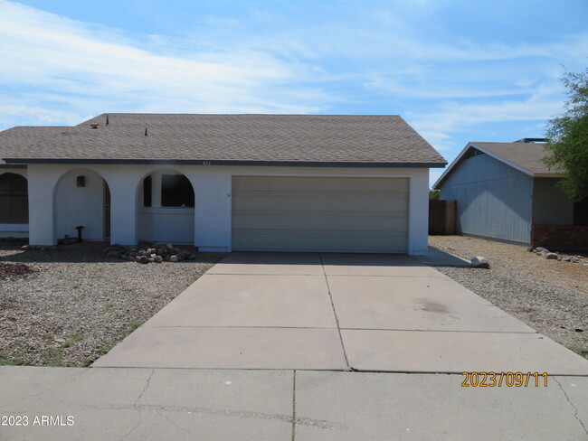 Primary Photo - 613 W Westcott Dr