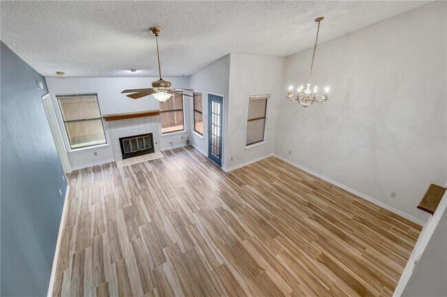Building Photo - 12212 Brigadoon Ln