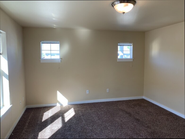Primary Bedroom - 2272 McCall Dr