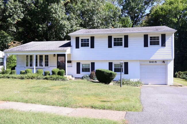 Primary Photo - 2415 Shellpot Dr