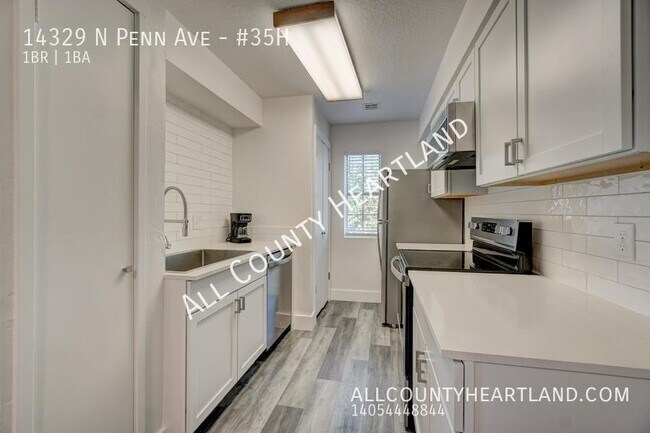 Building Photo - 14329 N Pennsylvania Ave