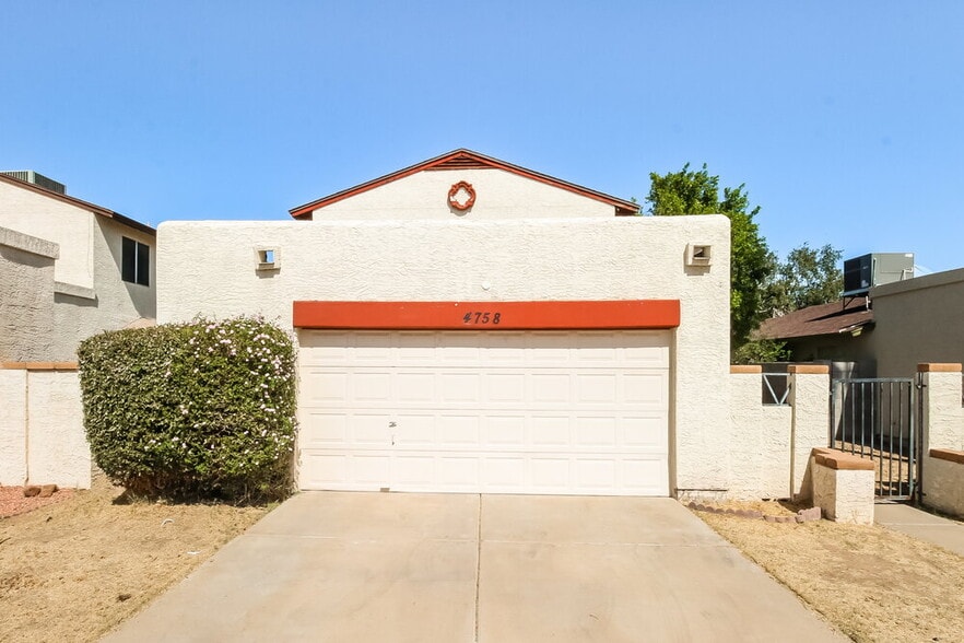 Primary Photo - 4758 W Wahalla Ln