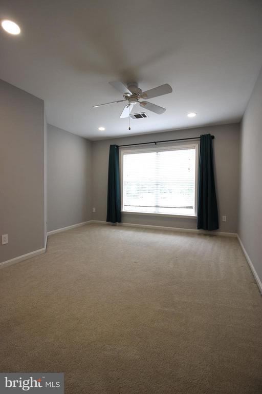 Building Photo - 14015 Wood Rock Way