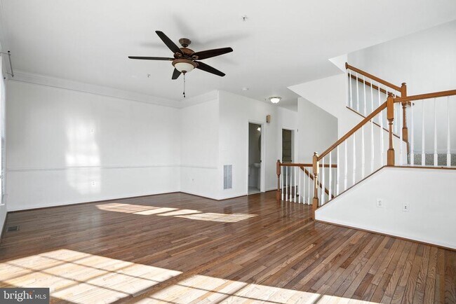 Building Photo - 12180 Abington Hall Pl