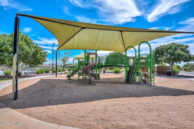 Building Photo - 11767 W Dos Rios Dr