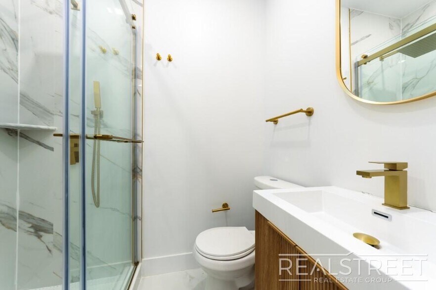 Building Photo - Brand New 3 Bed 3 Bath with OD space!