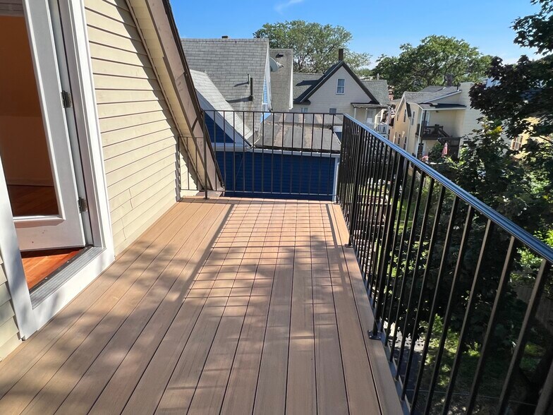 deck - 199 Bryant St