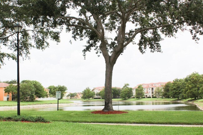 Building Photo - 4434 Lake Lucerne Cir