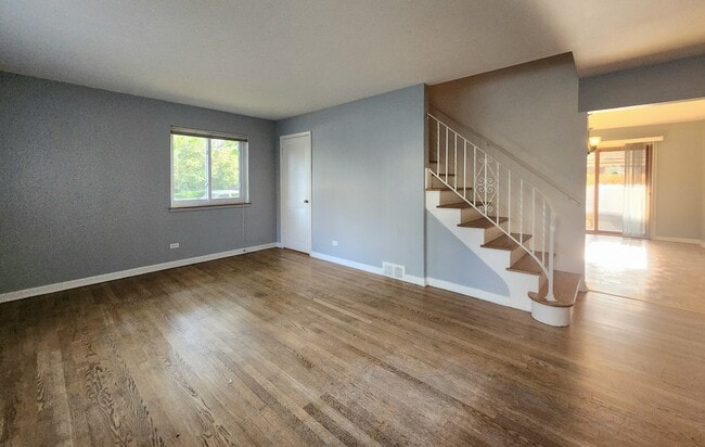 Building Photo - 1340 Greenwillow Ln