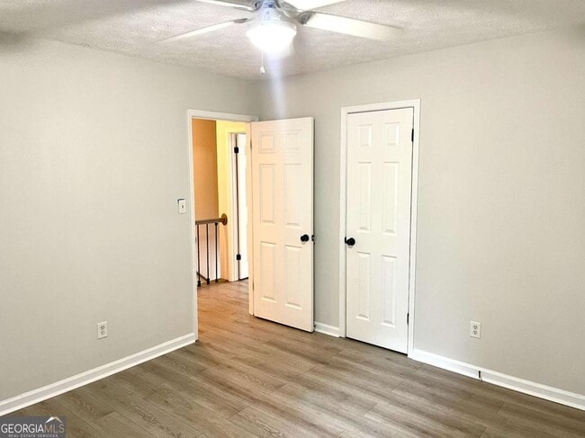 Building Photo - 122 Jackson Dr